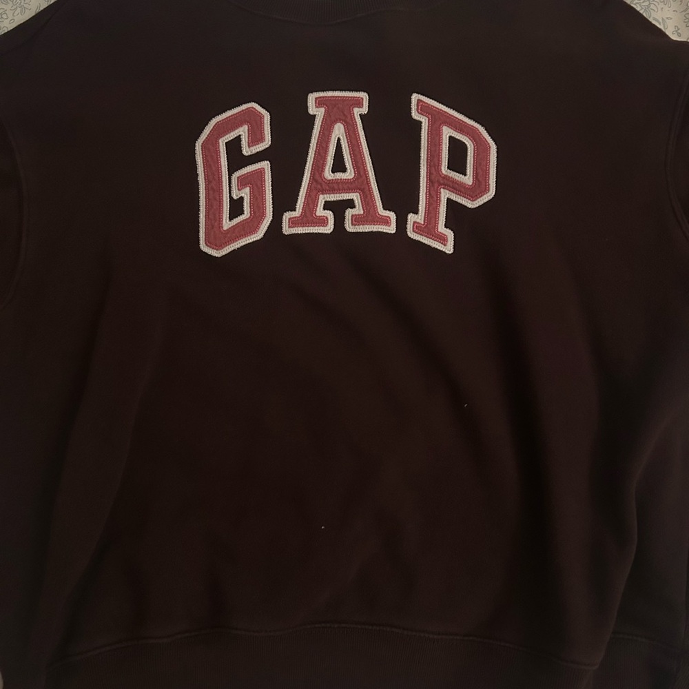 GAP Women’s Chocolate Brown/Deep Burgundy Sweatshirt